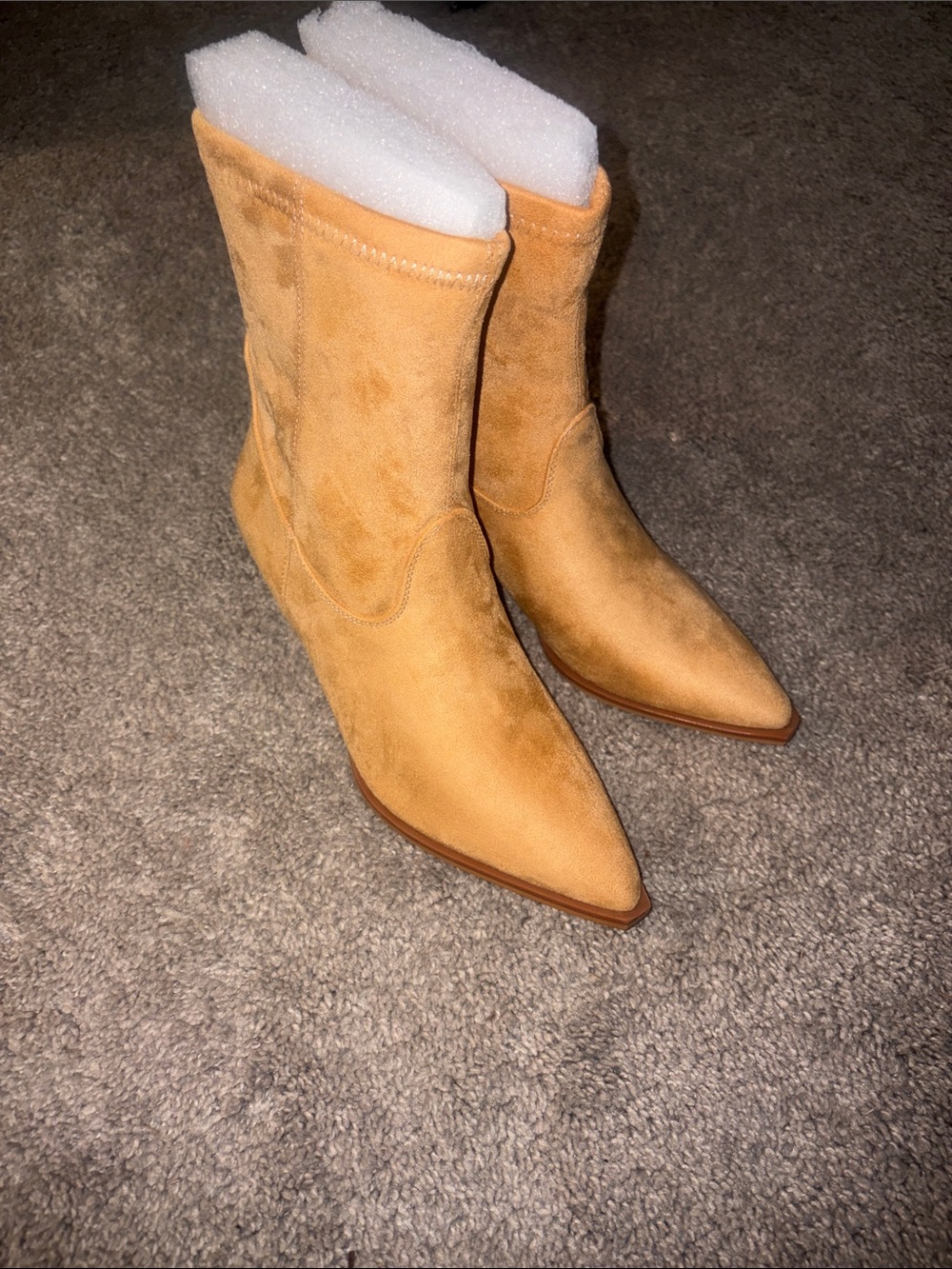 Coutgo Suede Pointed Ankle Booties in Mustard Tan new